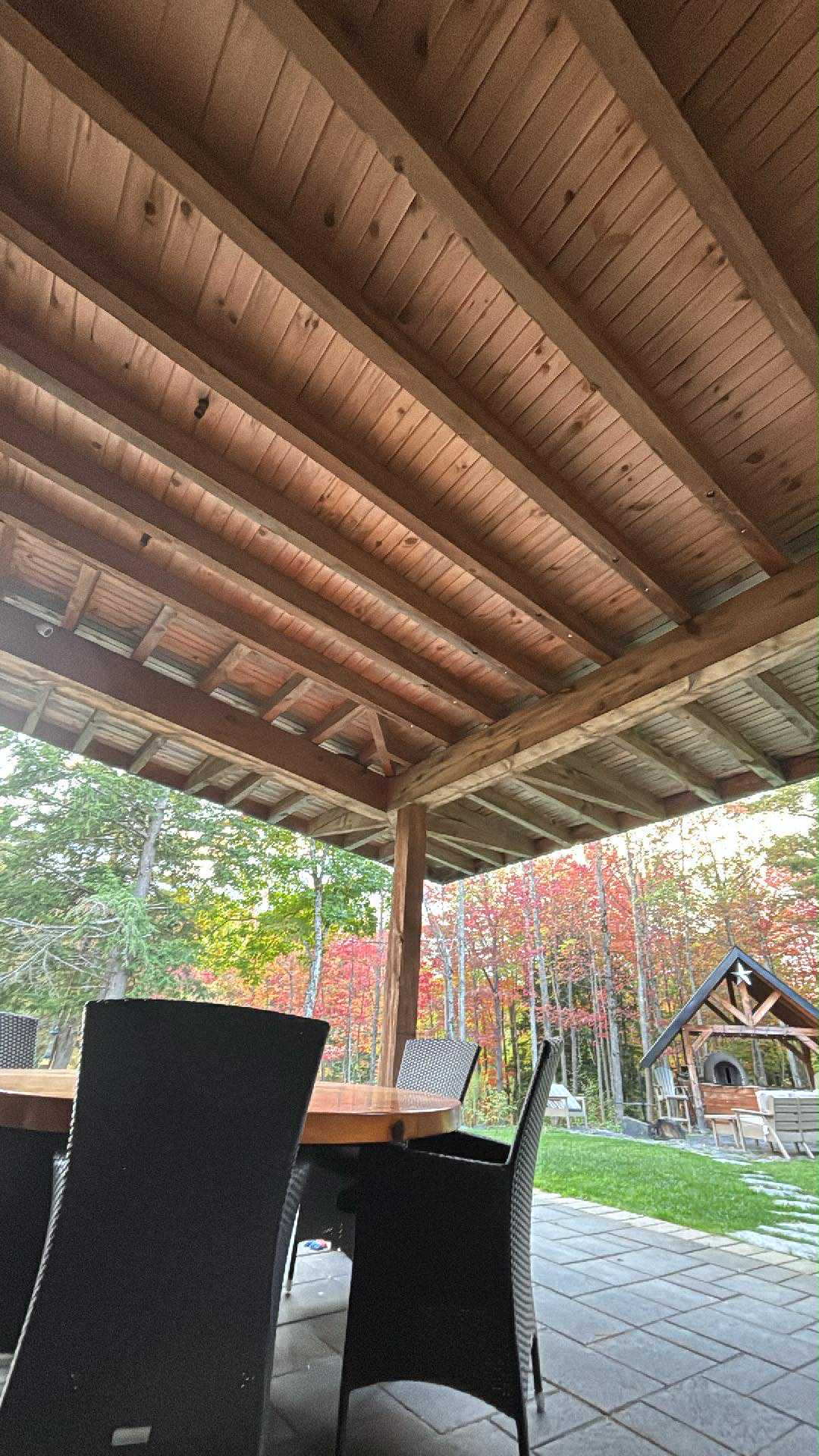 Escalier sculptural en bois